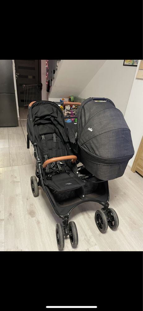 Valco Snap Baby Duo wózek blizniaczy, rok po roku