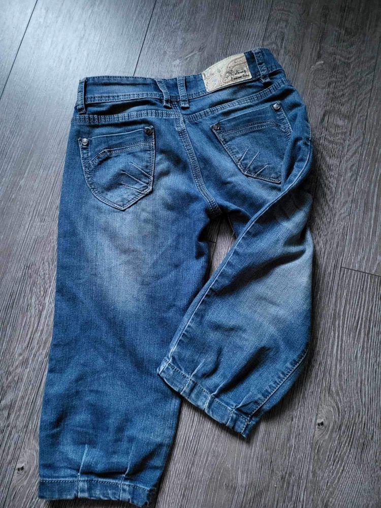 Jeansowe spodnie przed kolano rozmiar S