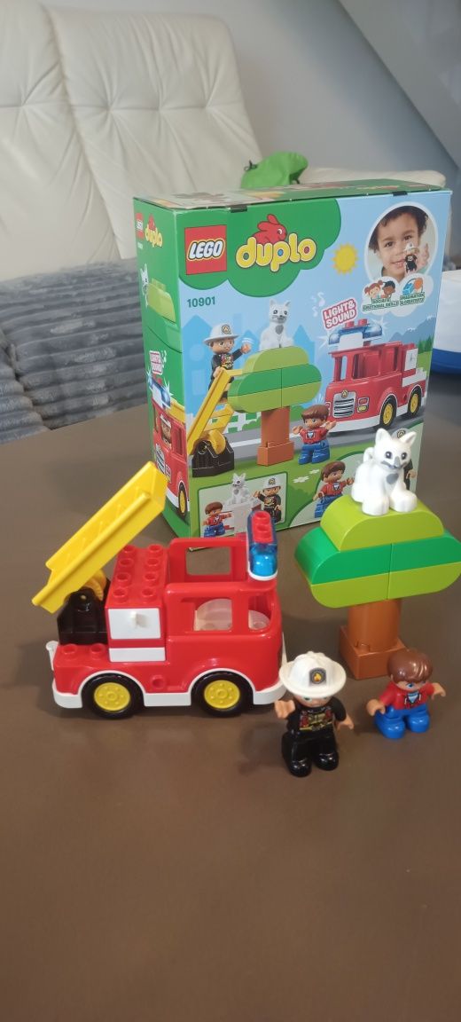Lego Duplo 10902 straż ratuje kotka