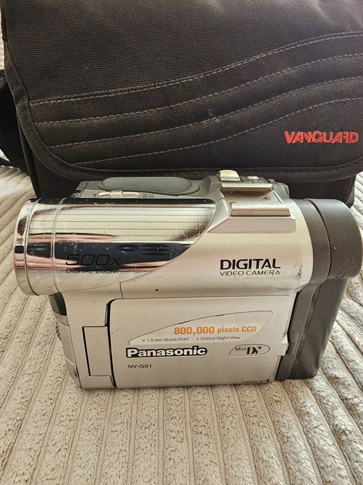 Kamera cyfrowa minidv Panasonic nv-gs1 sprawna