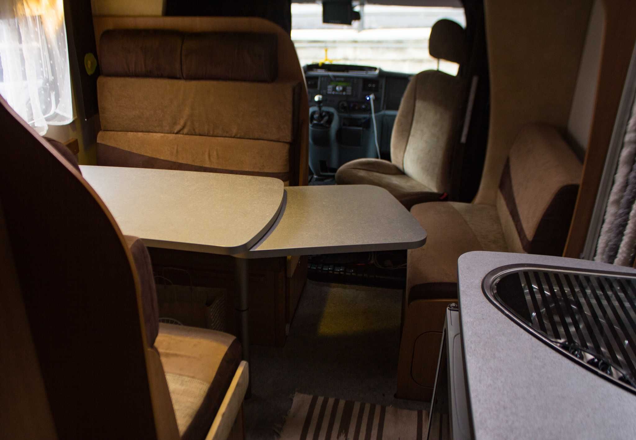 Autocaravana Chausson Flash 03