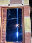 продаю телефон Samsung A7