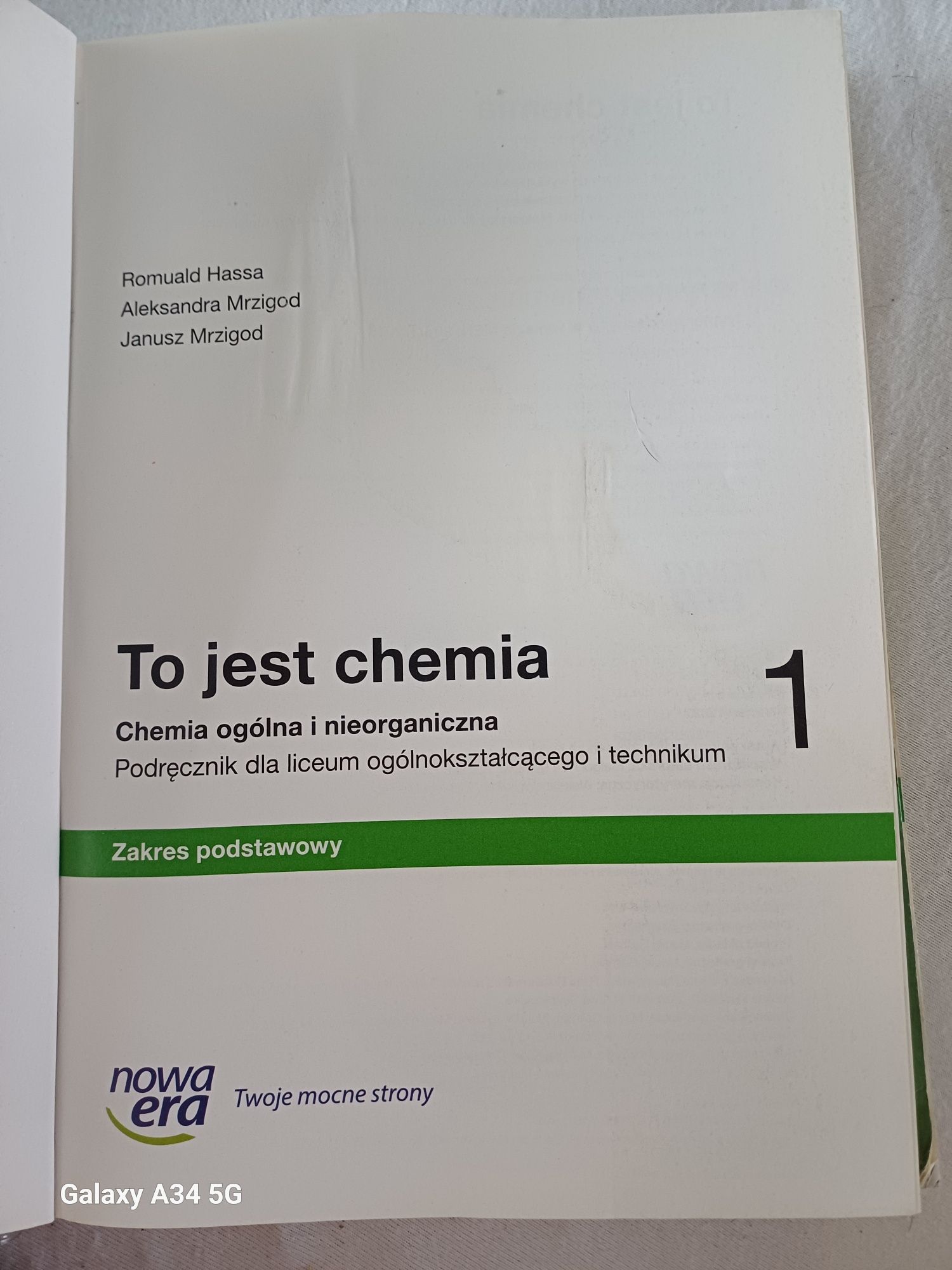 To jest chemi podręcznik