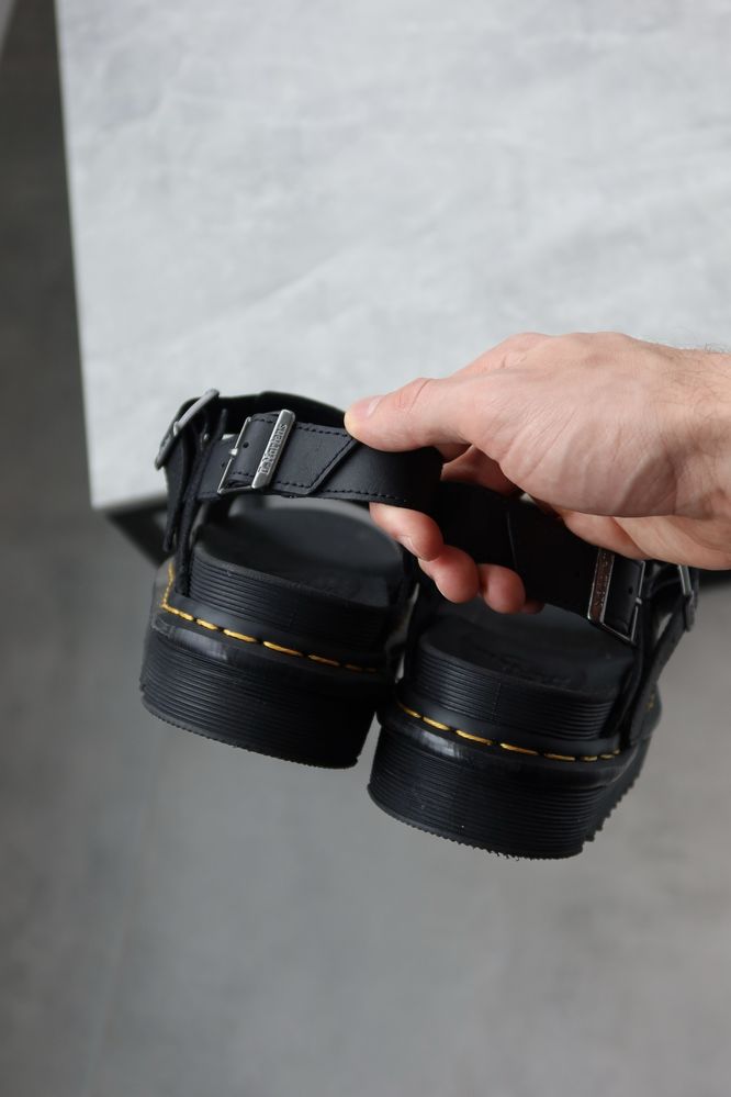 Сандалі Dr. Martens Оригінал 39/25cm
