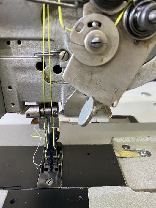 Двухигольная безпосадочна Durkop 372 103