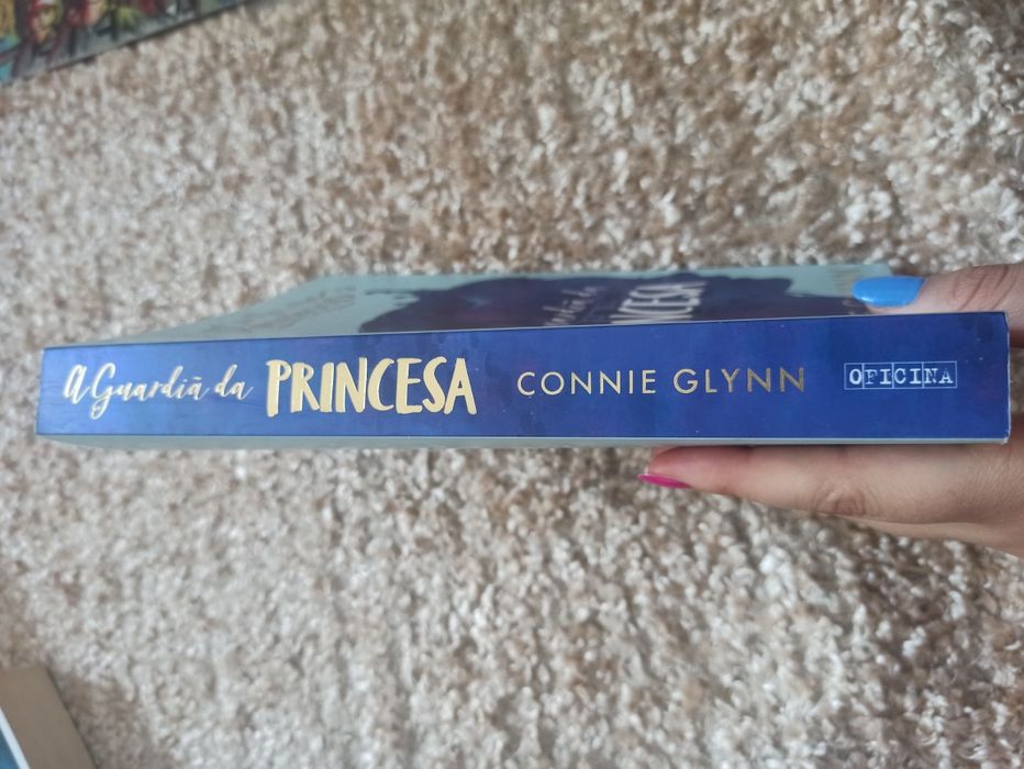 Livro "A guardiã da princesa" de Connie Glynn