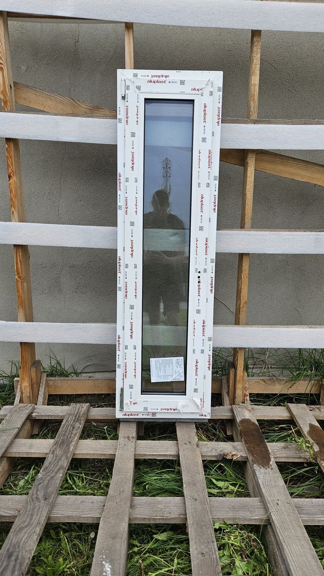 Okno pcv trzyszybowe 43.5x150
