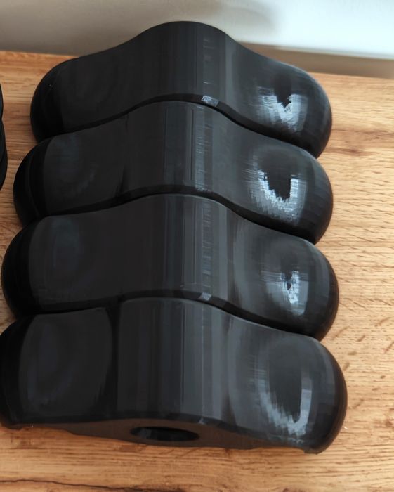 Zestaw Mini rocker plate - nóżki pod trenażer Wahoo Kicker Core 4 szt.