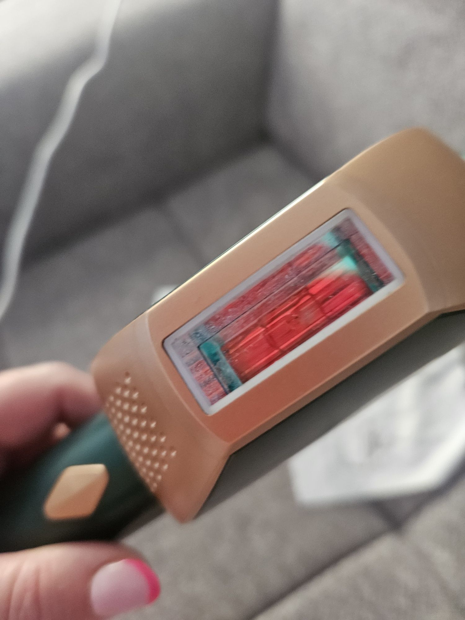Depilator laserowy