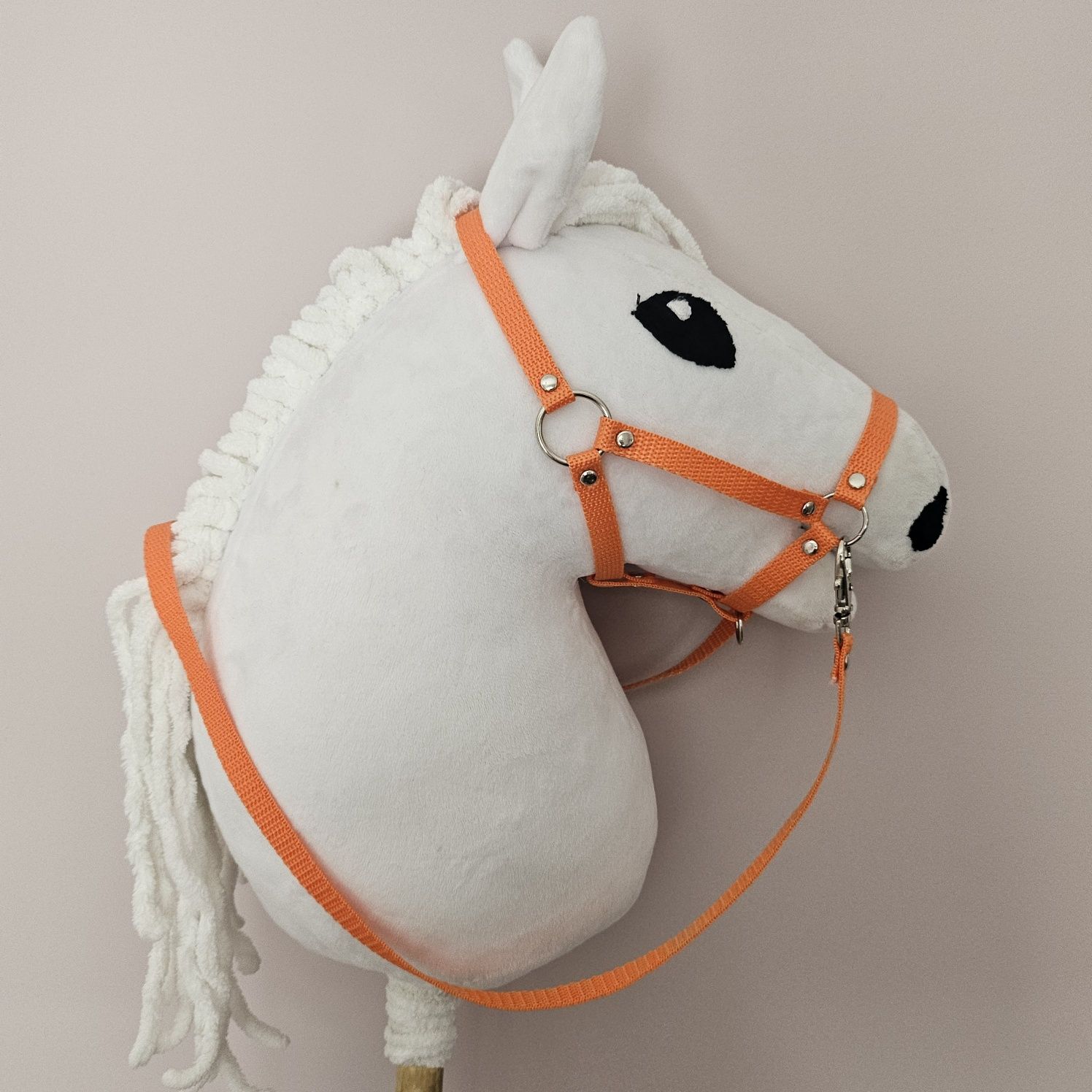 Pomarańczowy kantar i wodze dla hobby horse a4