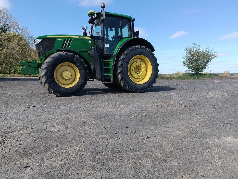 Трактор John Deere 6175M