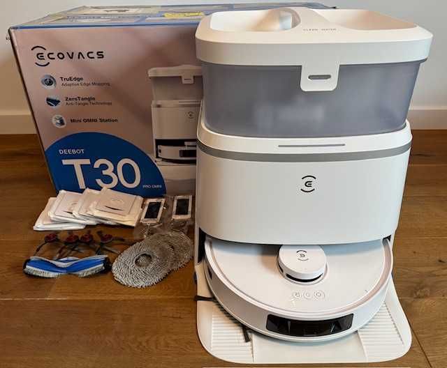 Robot sprzątający ECOVACS Deebot T30 Pro Omni odkurzanie mopowanie