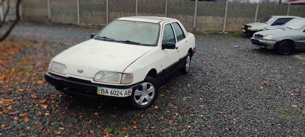 FORD SIERRA Chia 2.0  1987 р. Без торгу
