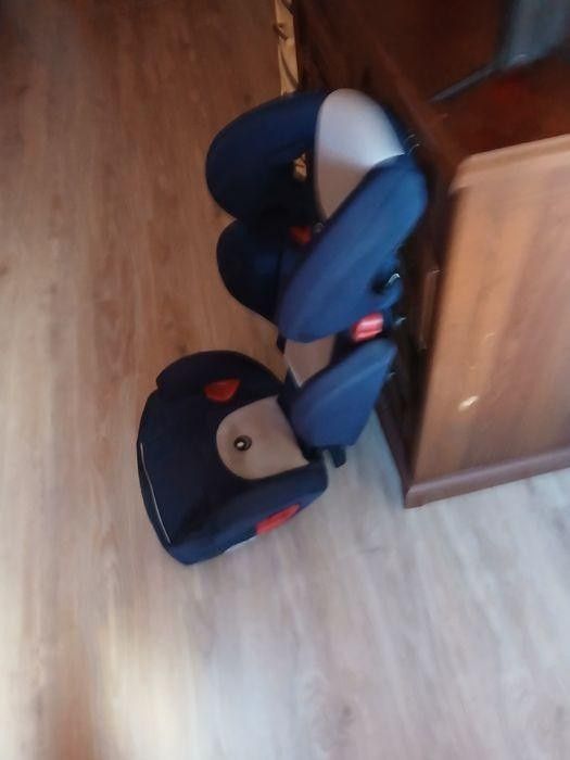 Продам кресло дуже хорошому стани.