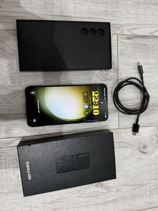 Samsung s23+ plus 8/512