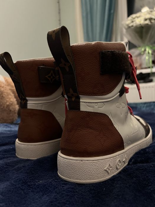 Продам кросівки Louis Vuitton Boombox.