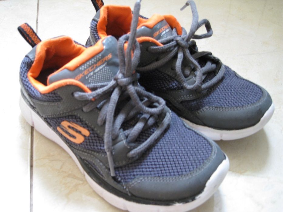 Skechers кроссовки для мальчика, р-р 32