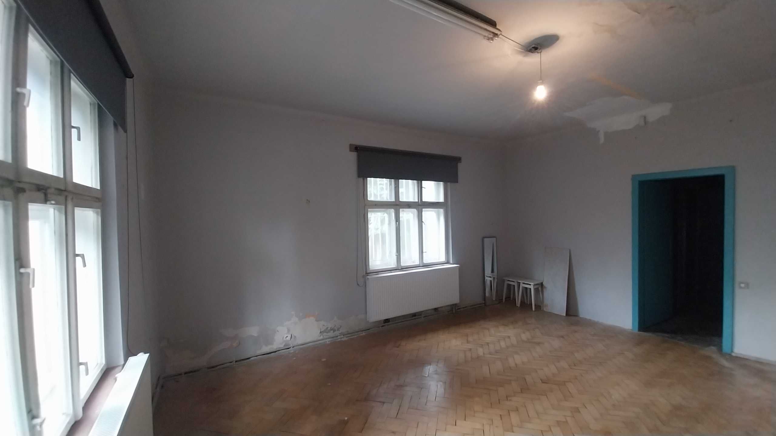 Dom 100m2 na usługi, serwis, pracownię itp ok Wielickiej do wynajęcia.