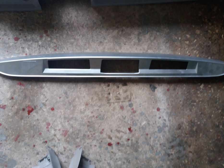 Пластик Митсубиси грандис