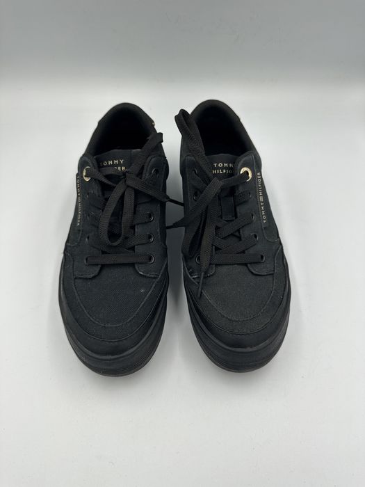 Trampki czarne Tommy Hilfiger 38 uszkodzone