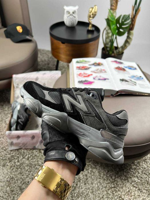 Жіночі кросівки нью беланс New Balance 9060 Dark Grey Black [36-41]