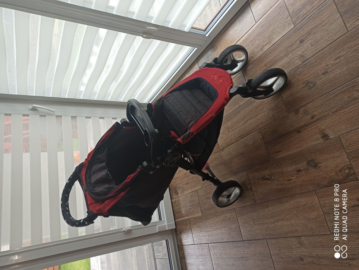 Wózek baby jogger city mini.
