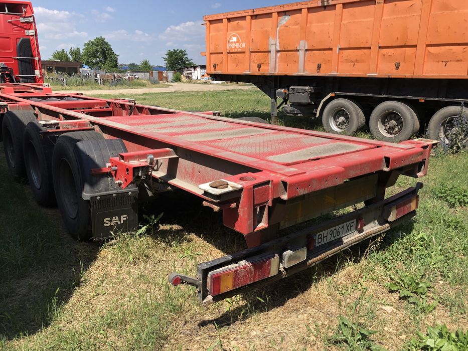 Продам полуприцеп контейнеровоз (2/20,1/20,1/40)