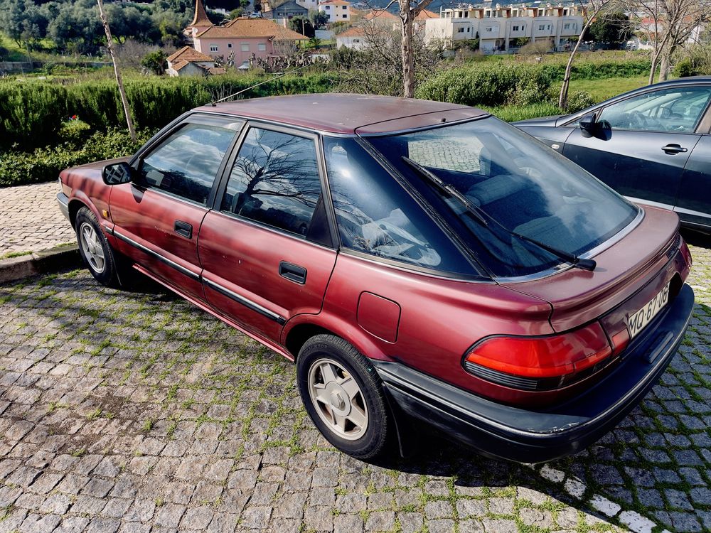 Toyota Corolla Liftback 1.3 e90