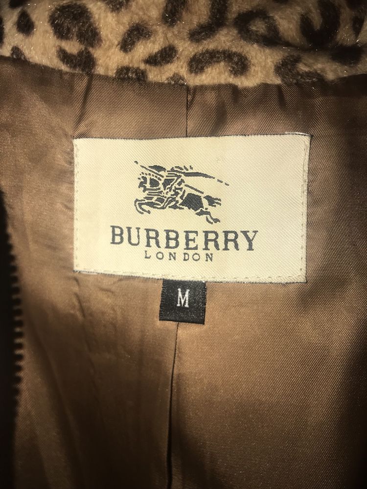 Шубка-пальто burberry