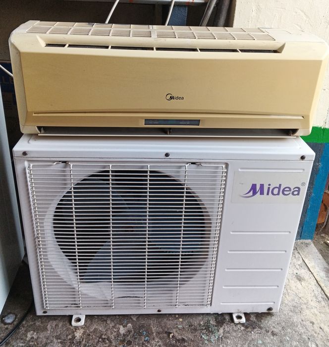 Кондиционер Midea
