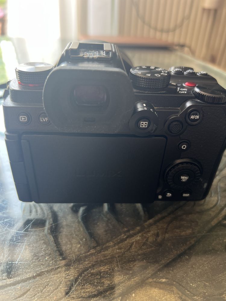 Panasonic Lumix S5 + 20-60 + stałka 50 Lumix shtcnt 3061