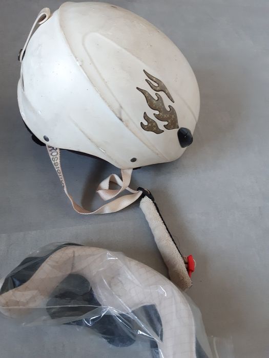 Kask narciarski Rossignol