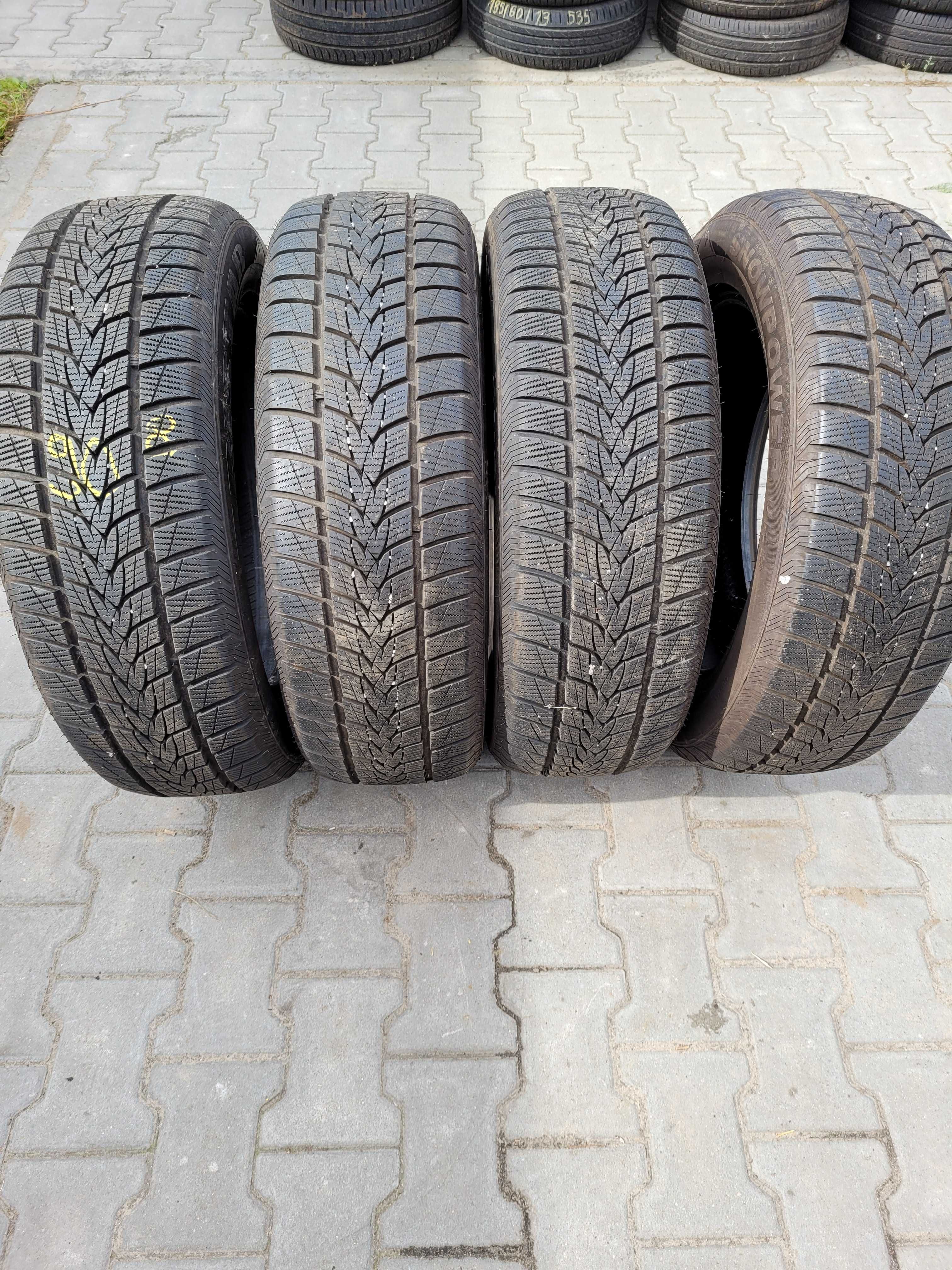 Komplet opon Tristar 225/60 R 18