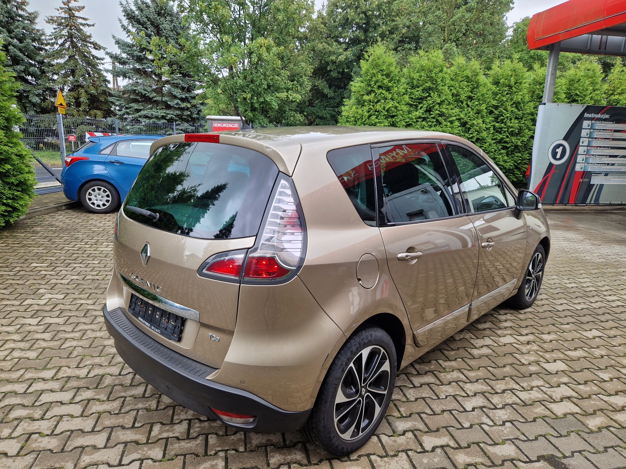 Renault Scenic 1.2 tce BOSE  import Niemcy