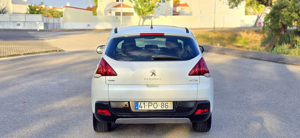PEUGEOT 3008 STYLE Ano 2015  a diesel