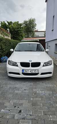 BMW e90 320i benzyna