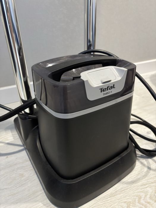Прасувальна система TEFAL IXEO+ QT1510E0