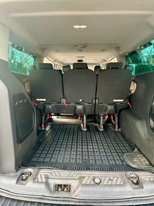 Wynajem krótko i długo terminowy, 9 osobowy