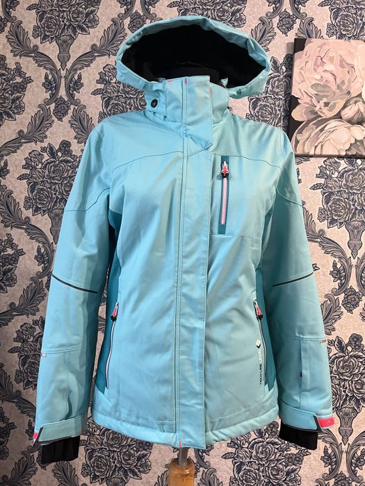 Куртка зимняя новая