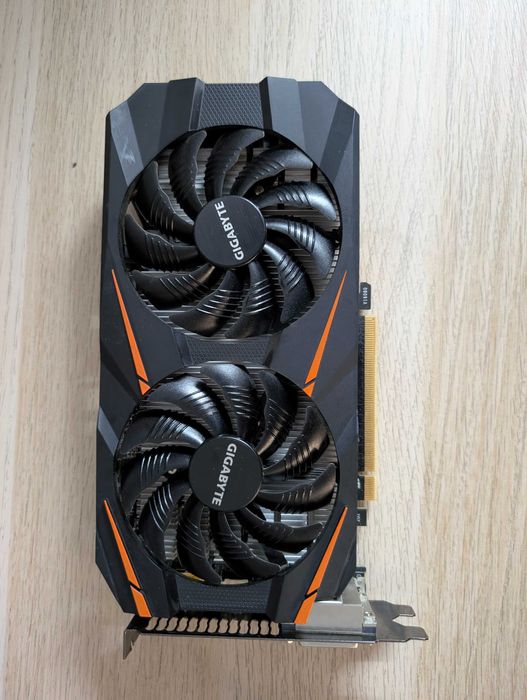 Gigabyte GTX 1060 WINDFORCE OC 3GB — Refurbished64550414001411120