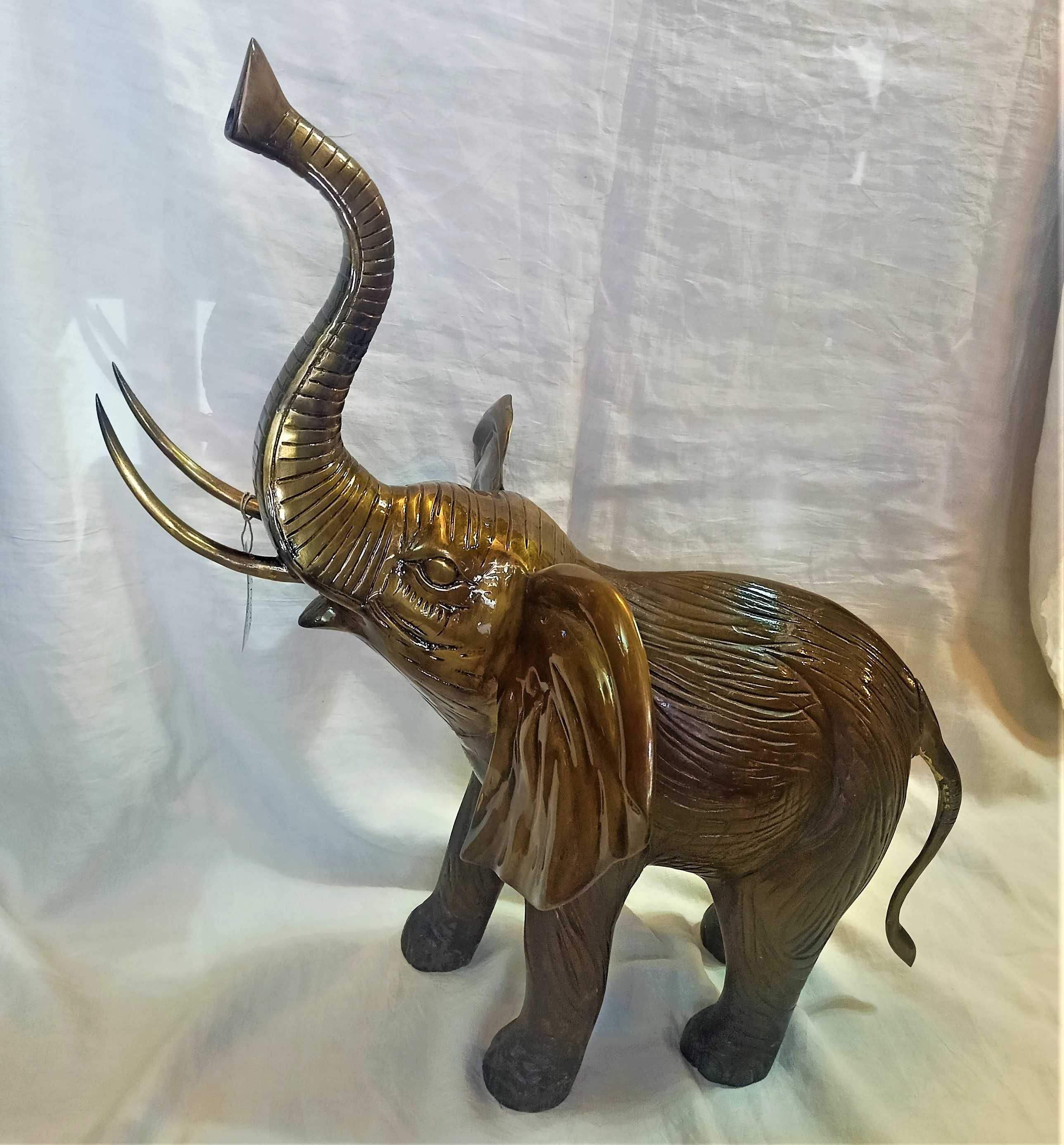 Figura Elefante Grande Dimensão