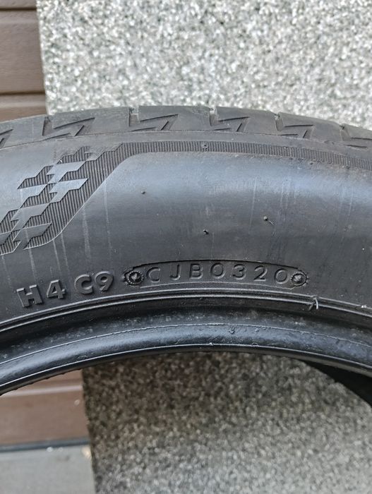 Opona TURANZA 215/55R18 95H