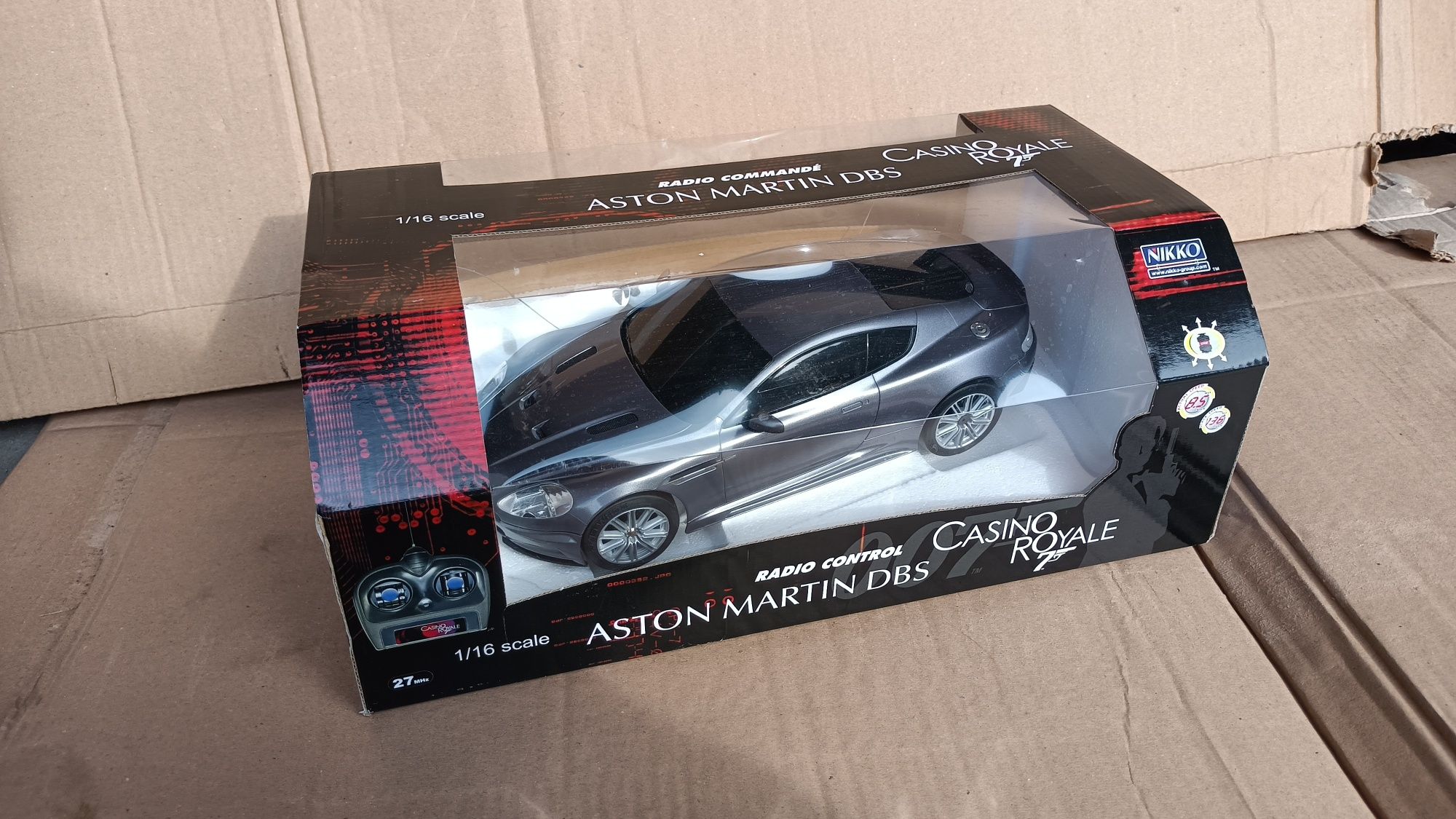 Nikko 1:16 RC Aston Martin DBS Casino Royale zdalnie sterowane autko