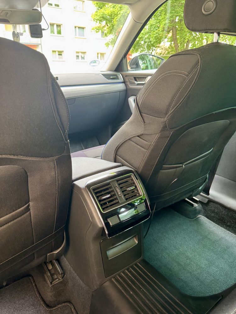Skoda Superb Kombi 2.0 TDI 190 KM | Webasto | 2 komplety kół |