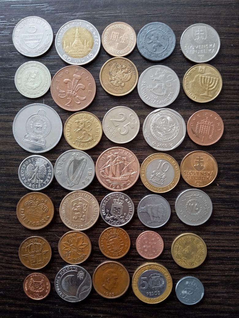 Продам подборку монет мира