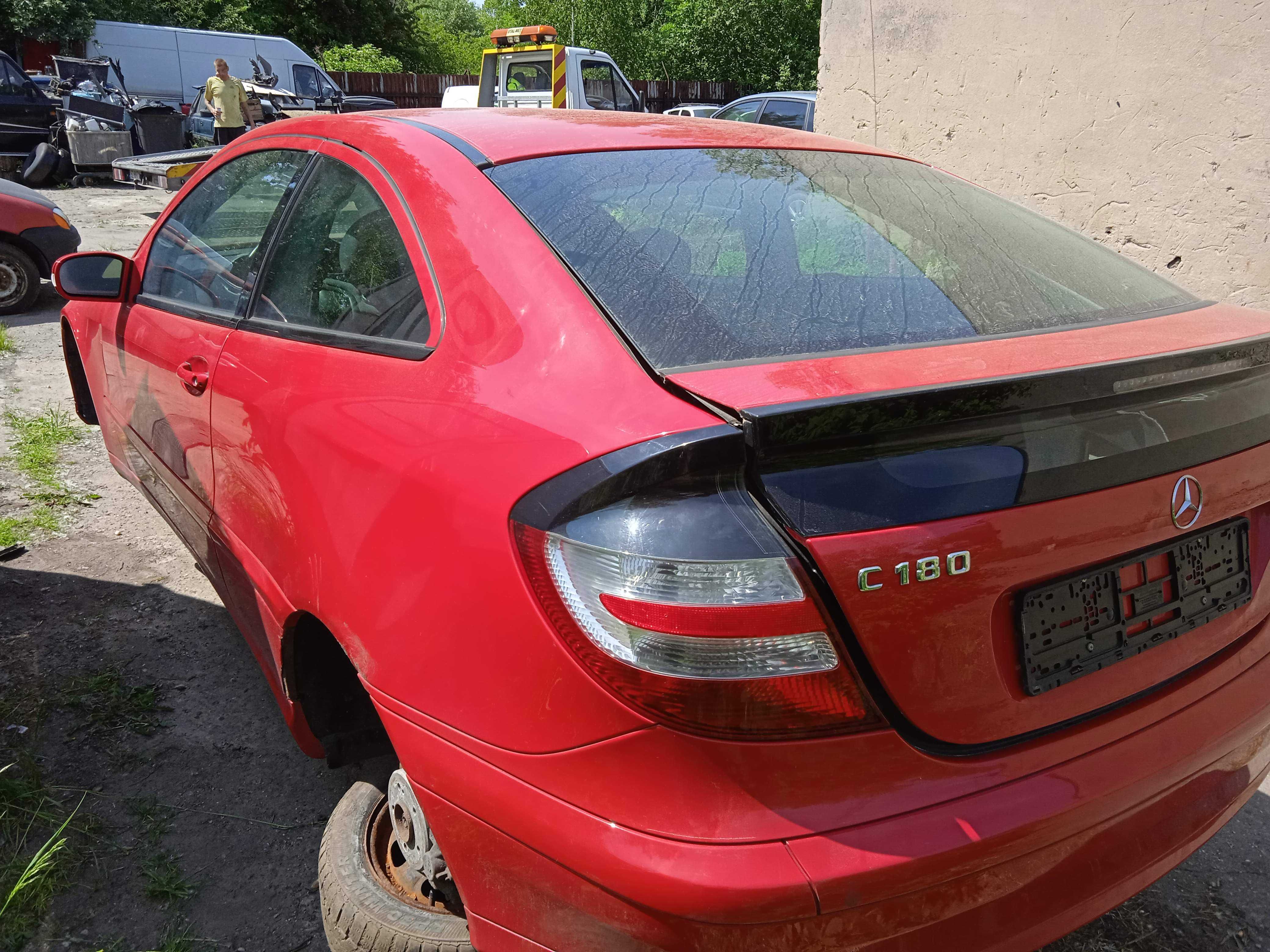 Mercedes W 203 coupe zderzak tył