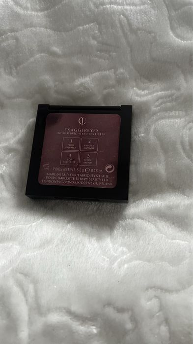 Charllote Tilbury cienie