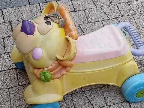 Jeździk chodzik pchacz fisher price