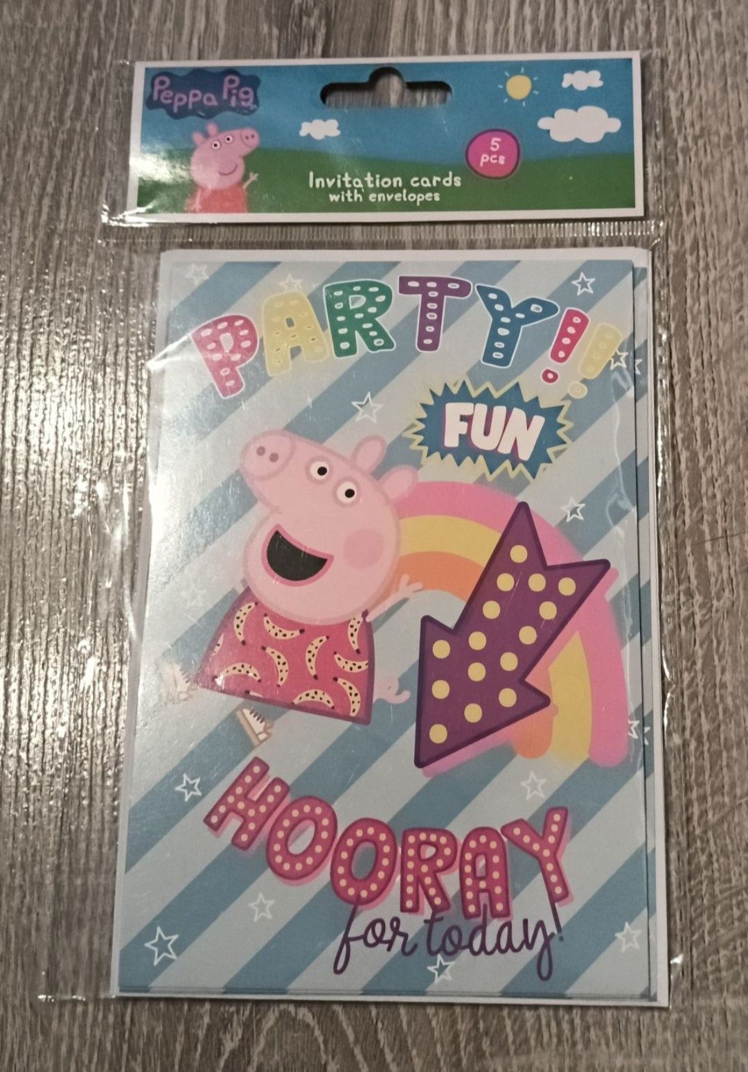 Zaproszenia urodzinowe Świnka Peppa 15 szt.