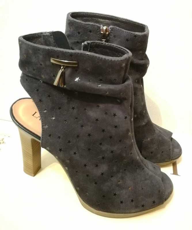 Botki granatowe Lasocki
